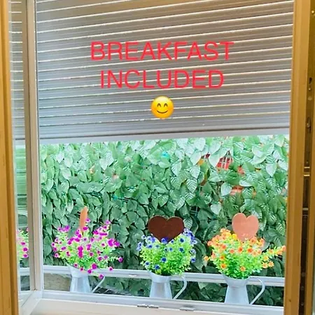 Flat&breakfast At 10 Steps From Lake Life! * Ασκόνα